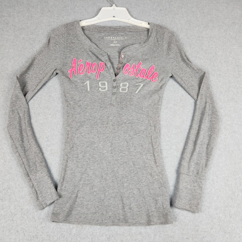 Aeropostale 1987 Henley Shirt Womens Small Gray Graphic Cotton Knit Long Sleeve